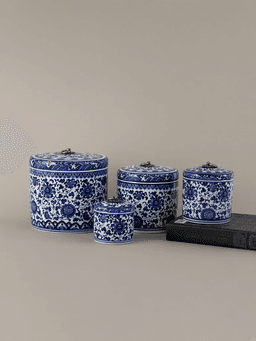 Blue-and-white caddy · small, iron-ring lid