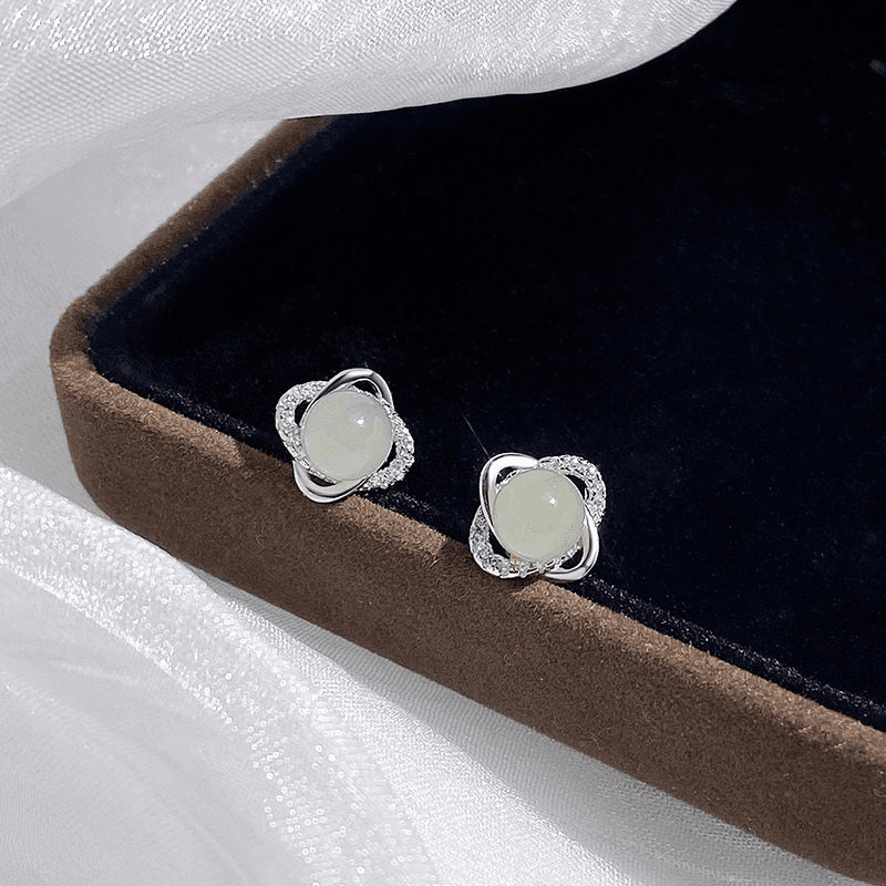 S999 Silver Hetian-Style Jade Clover Stud Earrings