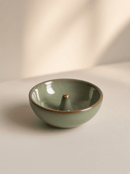Kiln-change green
