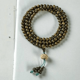 Green Sandalwood 6 mm · 108 beads