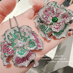 Vintage 18K Gold Plated Camellia Brooch, Peacock Green Zircon Cicada Flower Brooch & Pendant Necklace