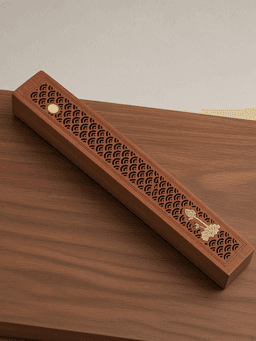 Moonlit lotus pond · full moon (non-rosewood)