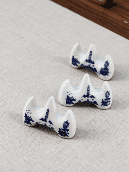 Blue-and-White Ceramic Brush Rest