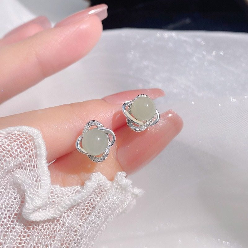 S999 Silver Hetian-Style Jade Clover Stud Earrings